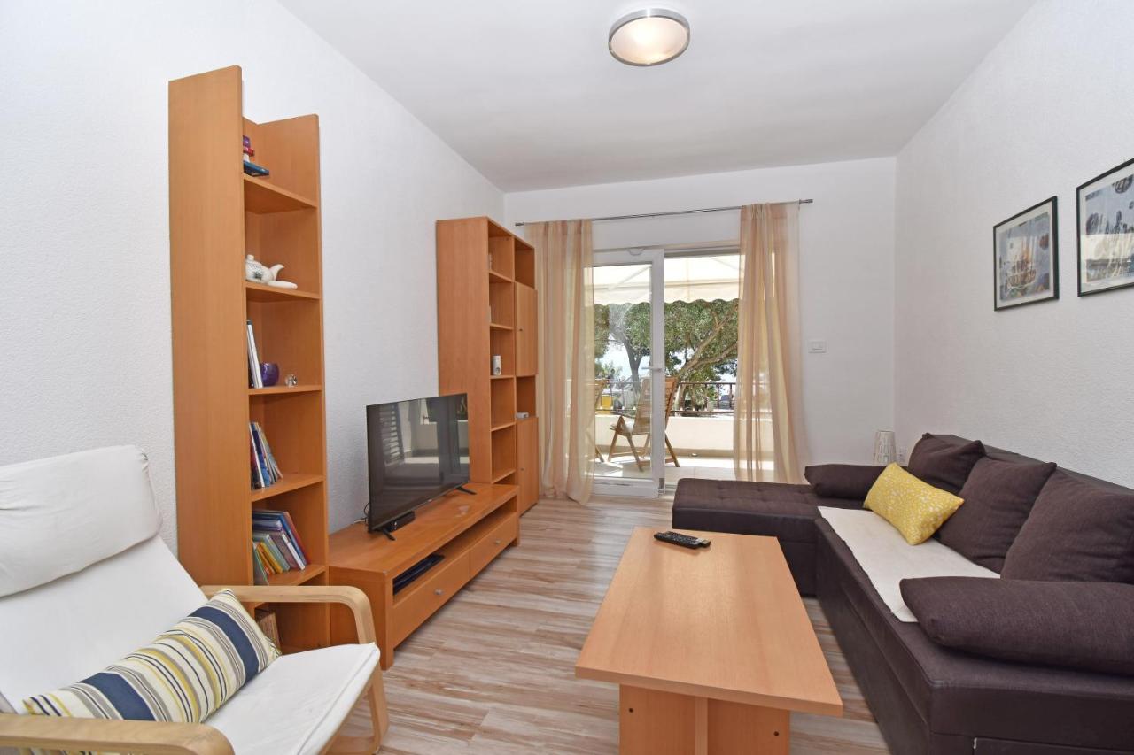 Apartments Despot Tucepi Luaran gambar
