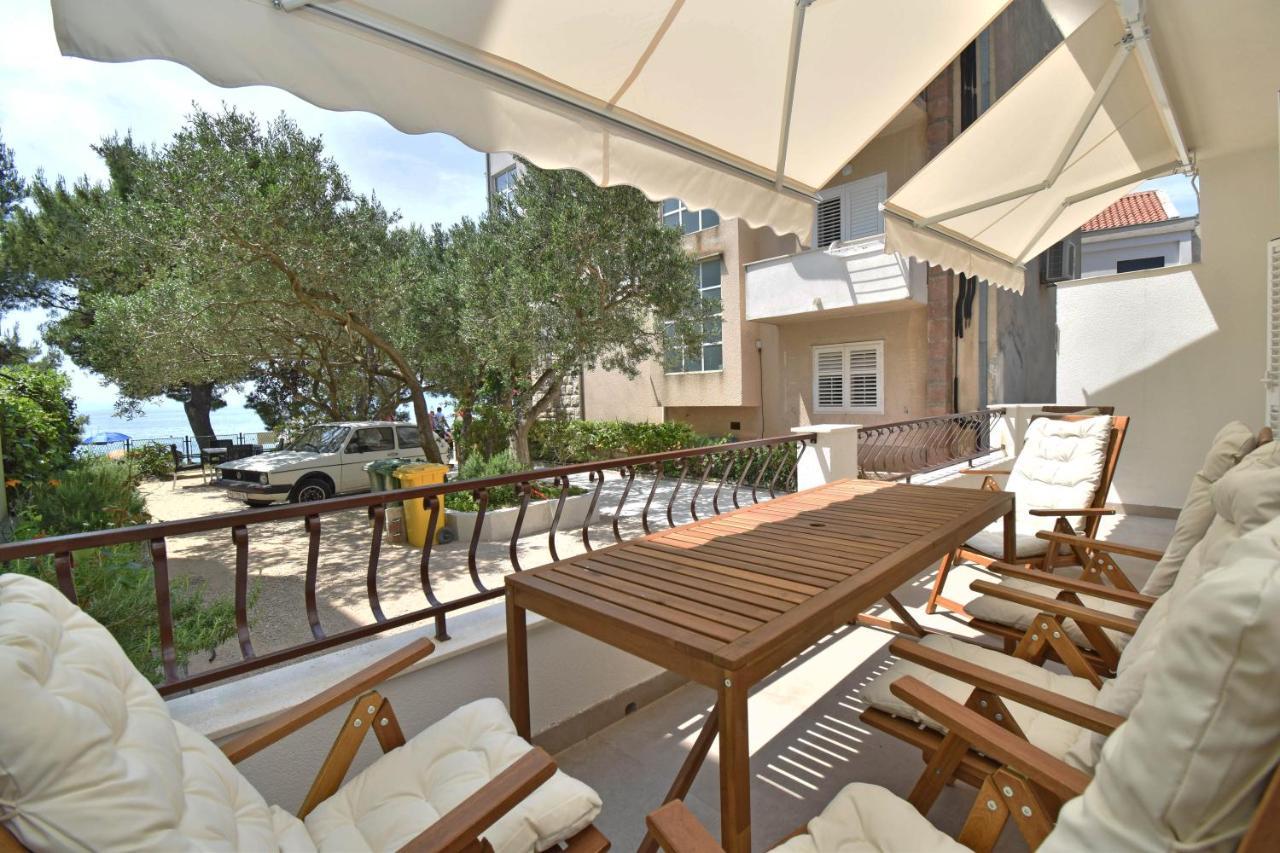Apartments Despot Tucepi Luaran gambar