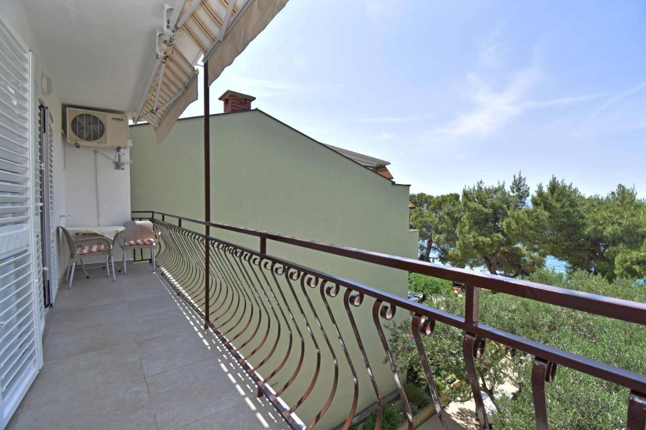 Apartments Despot Tucepi Luaran gambar