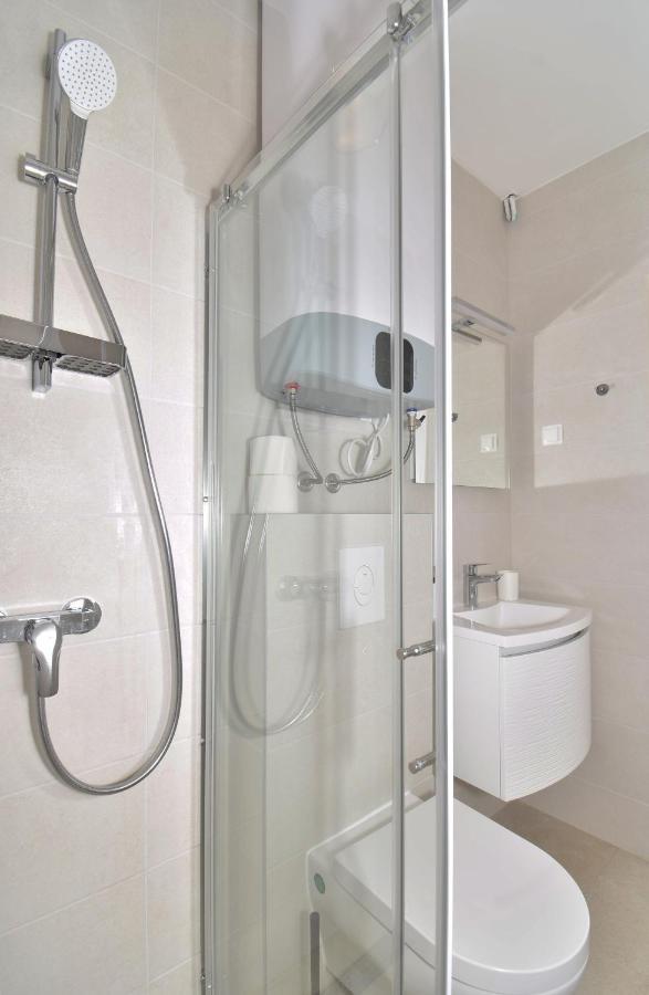 Apartments Despot Tucepi Luaran gambar