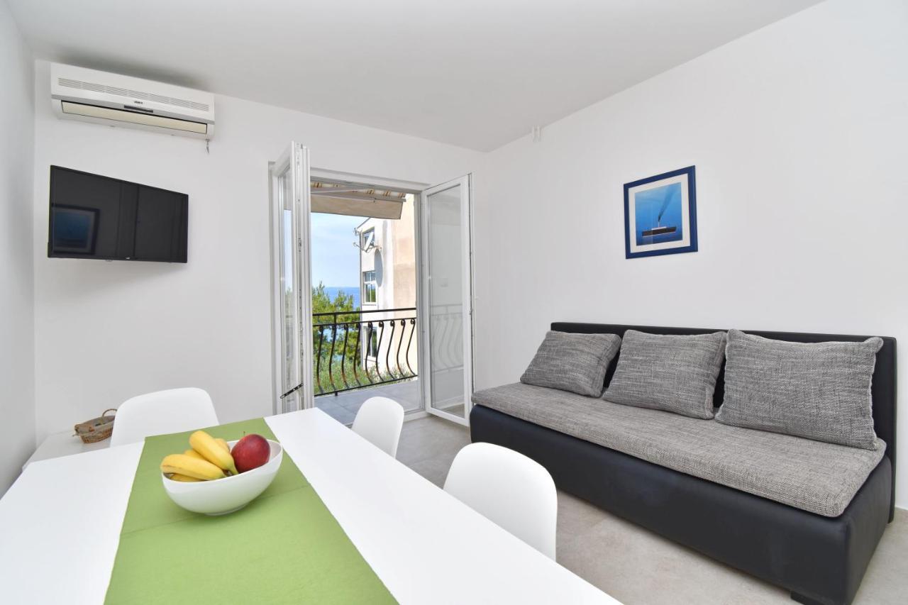 Apartments Despot Tucepi Luaran gambar