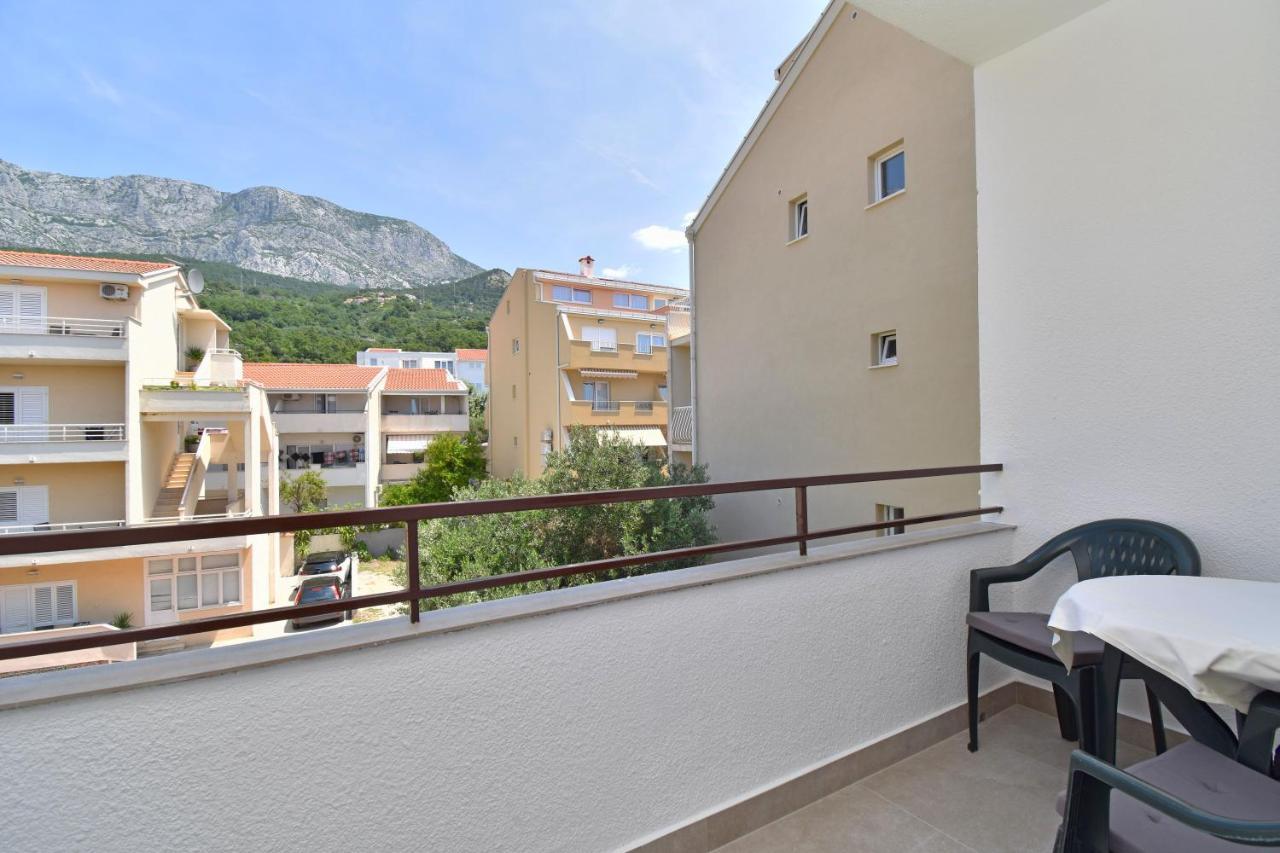 Apartments Despot Tucepi Luaran gambar